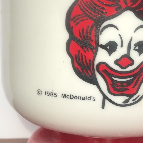 Vintage McDonald's Ronald Plastic Footed Mug Cup - Picture 4 of 9